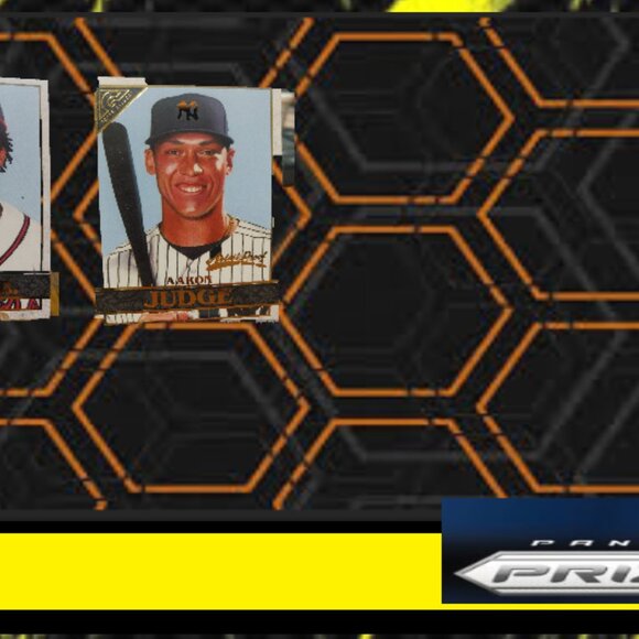 "The Curveball Case: A Collector's Gamble"-Baseball Sports Card Mystery Packs - Picture 8 of 16